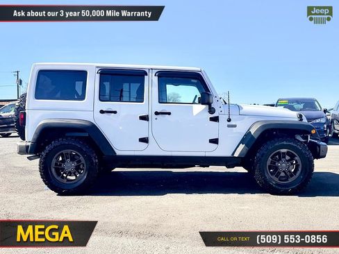 Used 2016 Jeep Wrangler 75th Anniversary image 13