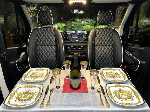 Used 2024 Mercedes-Benz Sprinter 3500 image 16