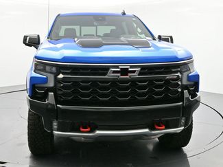 Used 2025 Chevrolet Silverado 1500 ZR2 w/ Technology Package video 2