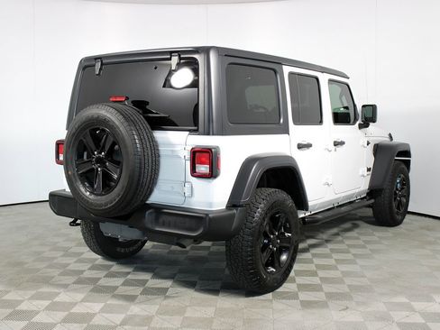 Used 2020 Jeep Wrangler Unlimited Sport image 39