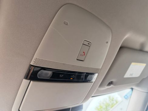 Used 2023 Nissan Ariya FWD image 34
