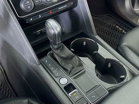 Used 2019 Volkswagen Atlas SEL image 30