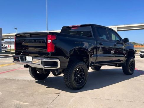 Used 2023 Chevrolet Silverado 1500 LT image 10