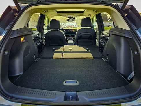 New 2026 Buick Encore GX Sport Touring AWD/4WD image 34