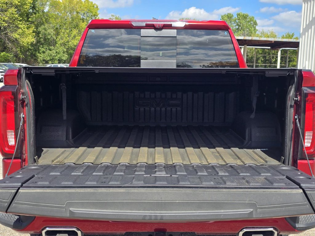 Used 2026 GMC Sierra 1500 AT4 w/ AT4 Premium Package AWD/4WD image 11