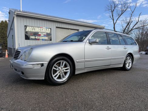 Used 2002 Mercedes-Benz E 320 Wagon image 1