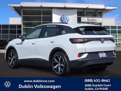 Used 2023 Volkswagen ID.4 Pro S image 6