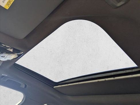 Used 2024 BMW i5 M60 w/ Premium Package image 17