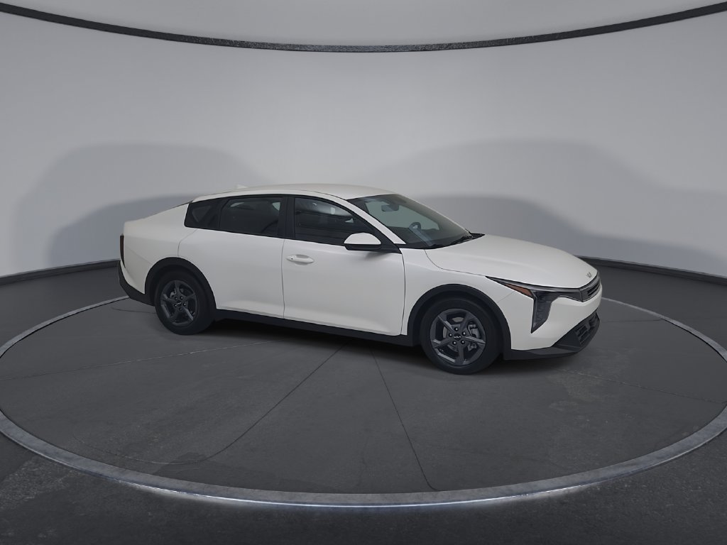 Used 2025 Kia K4 FWD image 19