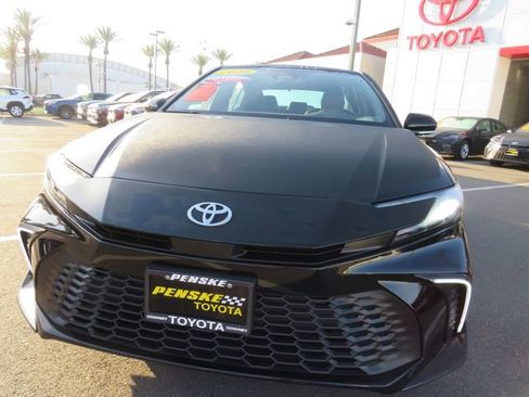 Certified 2026 Toyota Camry SE image 5