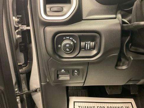 Used 2025 RAM 1500 Big Horn AWD/4WD image 14