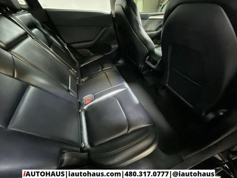 Used 2023 Tesla Model Y Performance AWD/4WD image 18