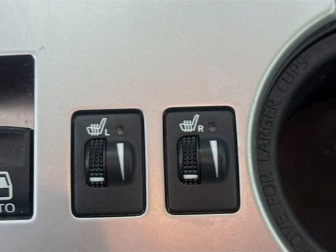 Used 2021 Toyota 4Runner SR5 Premium image 24