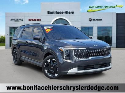 Used 2025 Kia Carnival EX