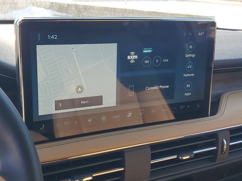 Certified 2023 Lincoln Corsair Reserve w/ Equipment Group 201A image 16