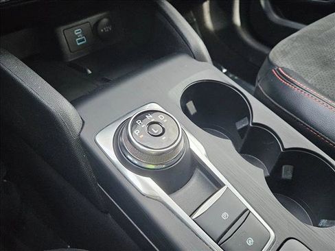 Used 2022 Ford Escape SEL w/ SEL Stealth AWD Package image 12