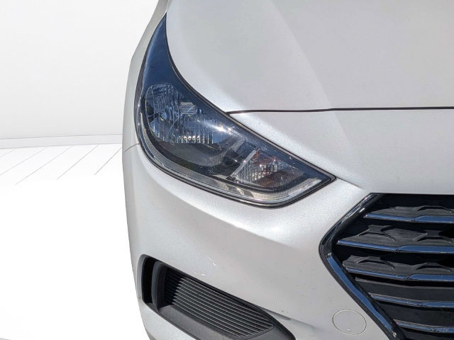 Used 2021 Hyundai Accent SE FWD image 9