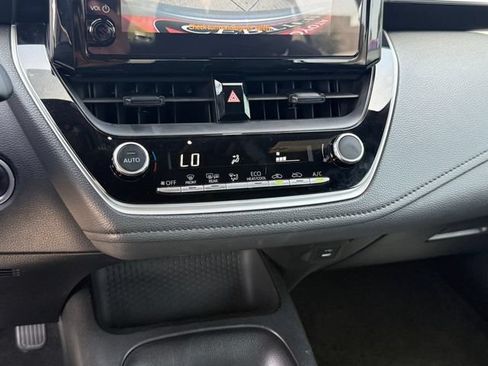 Used 2023 Toyota Corolla SE FWD image 16