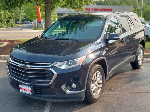 Used 2020 Chevrolet Traverse LT FWD image 7