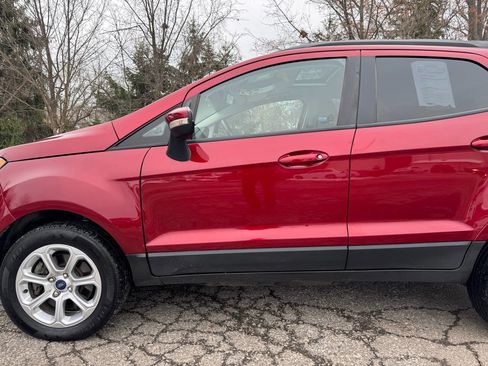 Used 2019 Ford EcoSport SE image 31