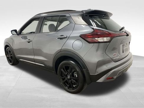 Used 2024 Nissan Kicks SR image 5