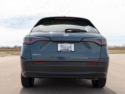 Used 2023 Honda HR-V LX image 6