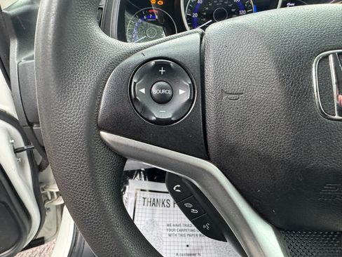 Used 2017 Honda Fit LX image 19