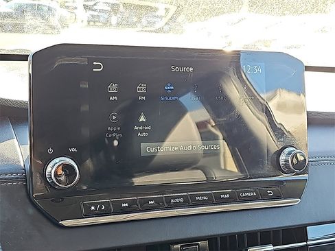 Used 2024 Mitsubishi Outlander SE image 28