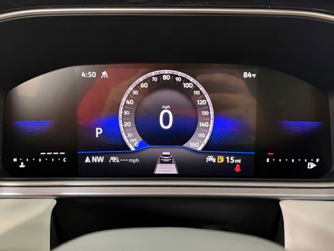 New 2025 Volkswagen Taos SE image 14