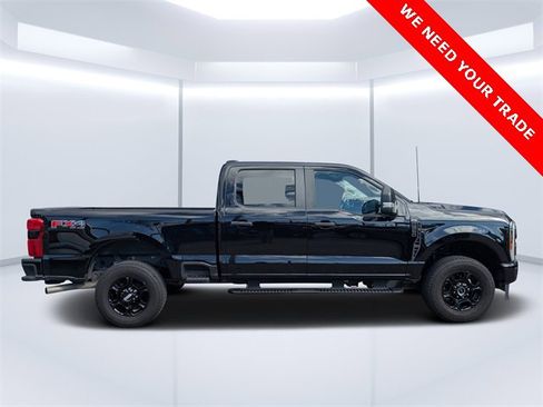 Used 2024 Ford F250 XL w/ STX Appearance Package image 2