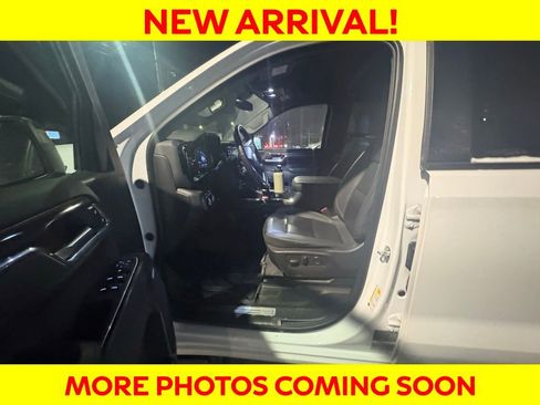 Used 2023 Chevrolet Silverado 1500 RST w/ Convenience Package II image 7