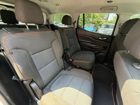 Used 2020 GMC Acadia AT4 AWD/4WD image 12
