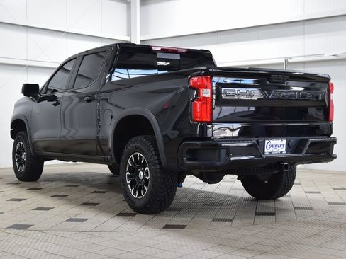 Used 2024 Chevrolet Silverado 1500 ZR2 image 6