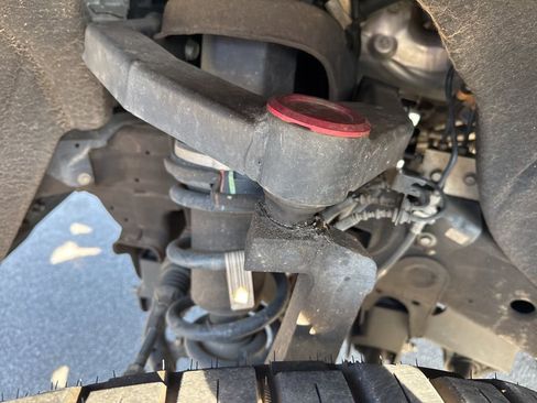 Used 2020 Chevrolet Silverado 1500 High Country w/ Technology Package image 12