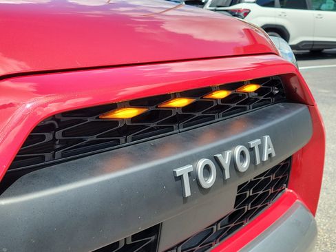 Used 2023 Toyota 4Runner TRD Off-Road Premium w/ Moonroof Package AWD/4WD image 8
