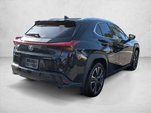 Used 2024 Lexus UX 250h FWD image 5