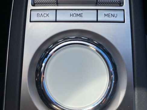 Certified 2025 Genesis GV70 3.5T Sport w/ Sport Advanced Package image 17