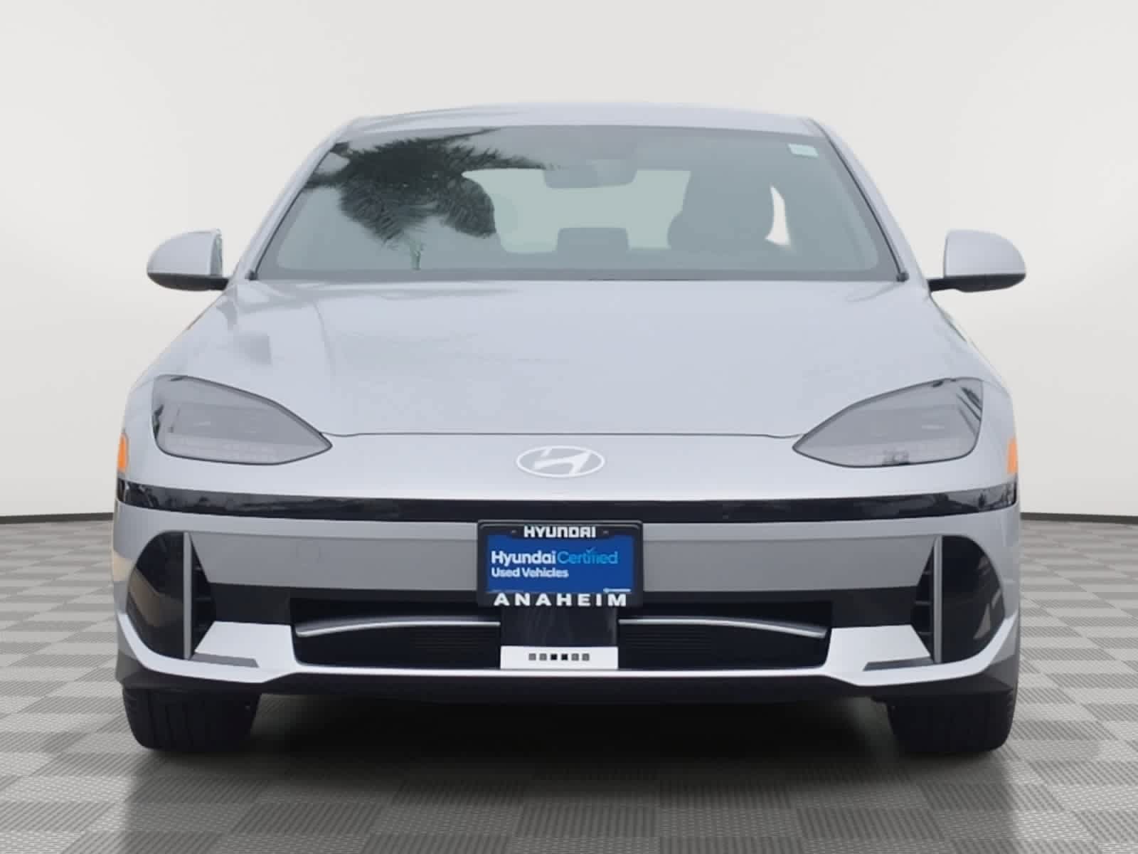 Used 2025 Hyundai Ioniq 6 SEL RWD image 2