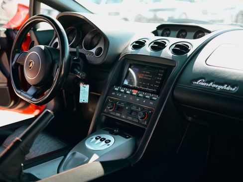 Used 2006 Lamborghini Gallardo AWD/4WD image 15