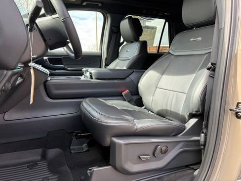 New 2026 Ford Expedition Platinum w/ Stealth Appearance Package image 25