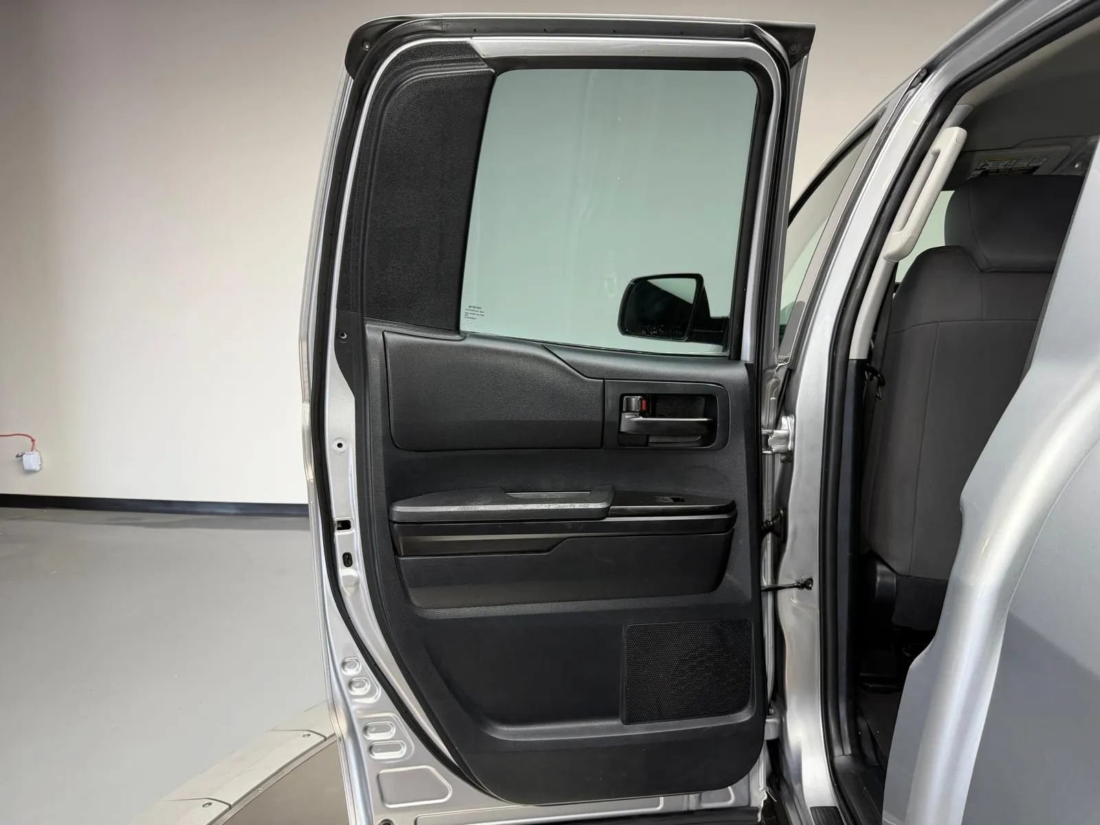 Used 2014 Toyota Tundra SR RWD image 12