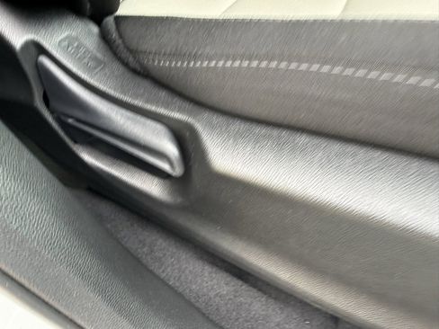 Used 2023 Honda CR-V EX image 44