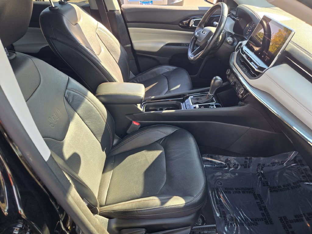 Used 2022 Jeep Compass Limited AWD/4WD image 10