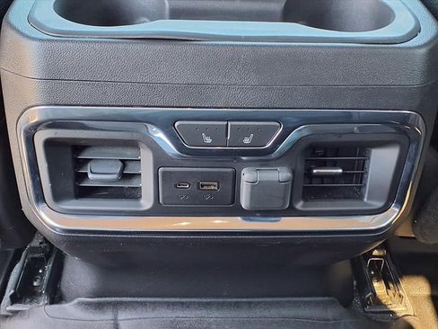 Used 2019 GMC Sierra 1500 Denali w/ Technology Package image 17