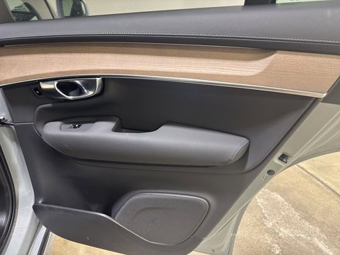 Used 2026 Volvo XC90 B6 Plus w/ Protection Package Premier image 23