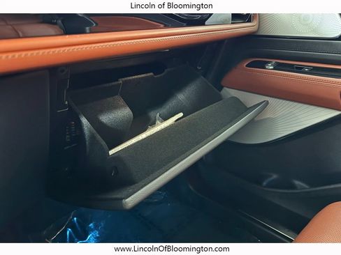 New 2026 Lincoln Aviator Reserve AWD/4WD image 77