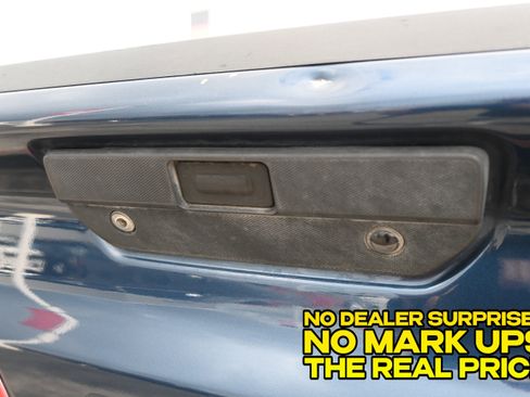 Used 2019 Chevrolet Silverado 1500 RST w/ All-Star Edition AWD/4WD image 3