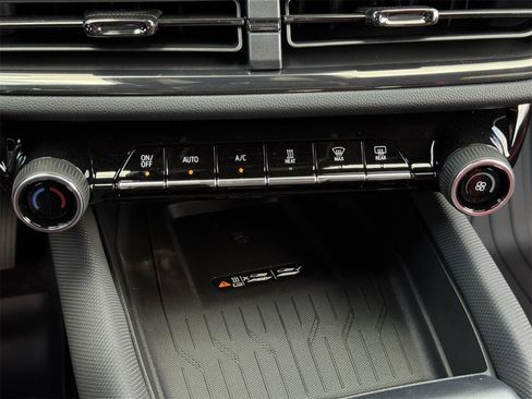 New 2026 Chevrolet Equinox EV RS image 14