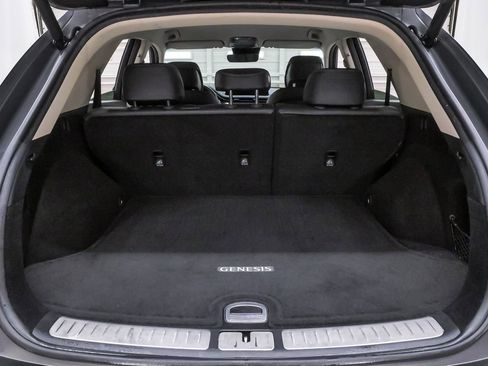 Certified 2023 Genesis GV70 2.5T AWD/4WD image 29