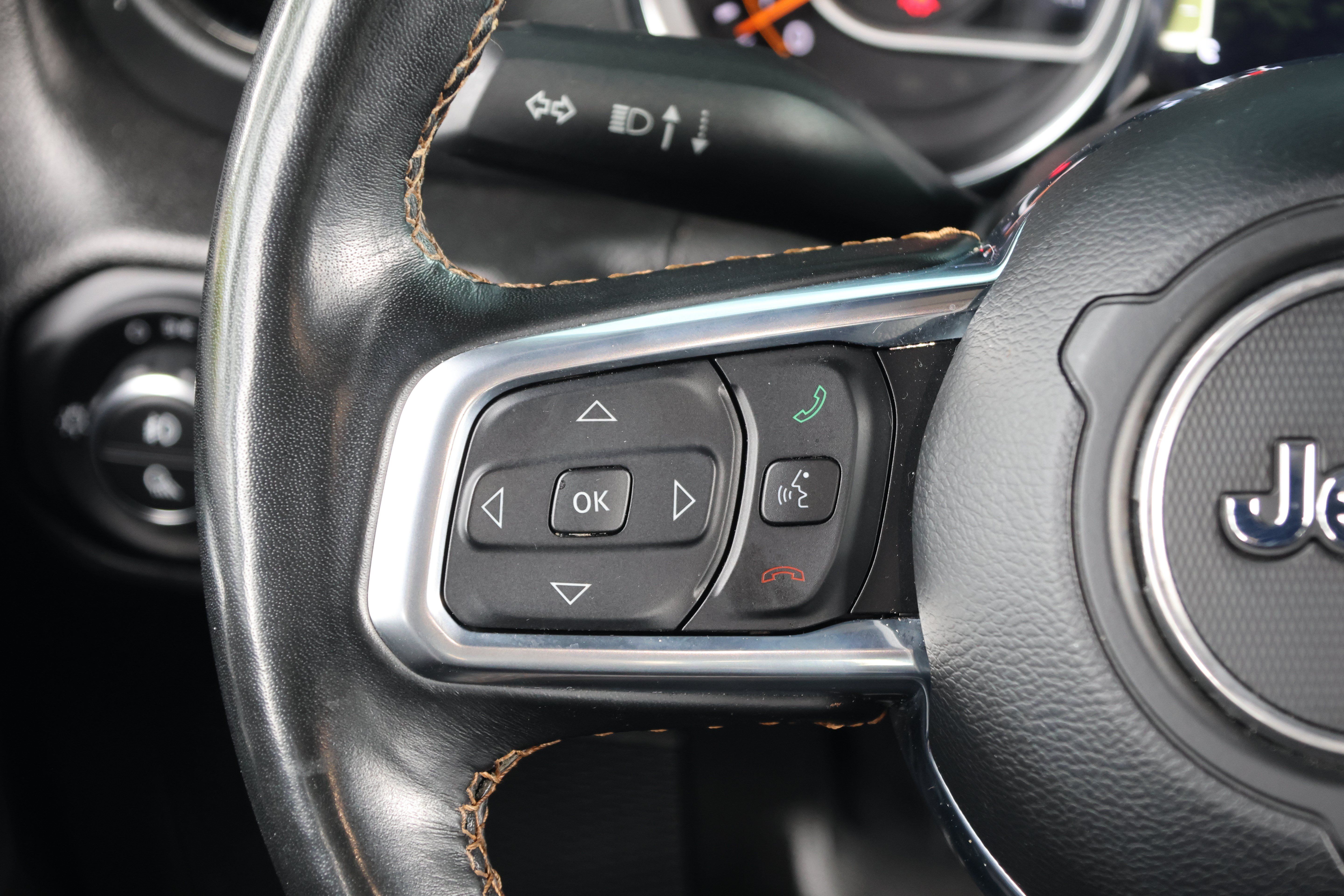 Used 2022 Jeep Gladiator Overland AWD/4WD image 18
